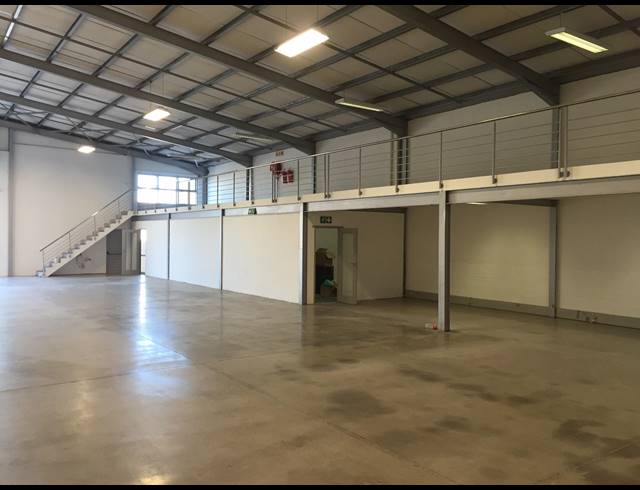 535M² FACTORY TO LET IN BRACKENFELL CENTRAL